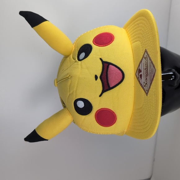 Bioworld Other - Bioworld Yellow Pikachu Snapback Hat
